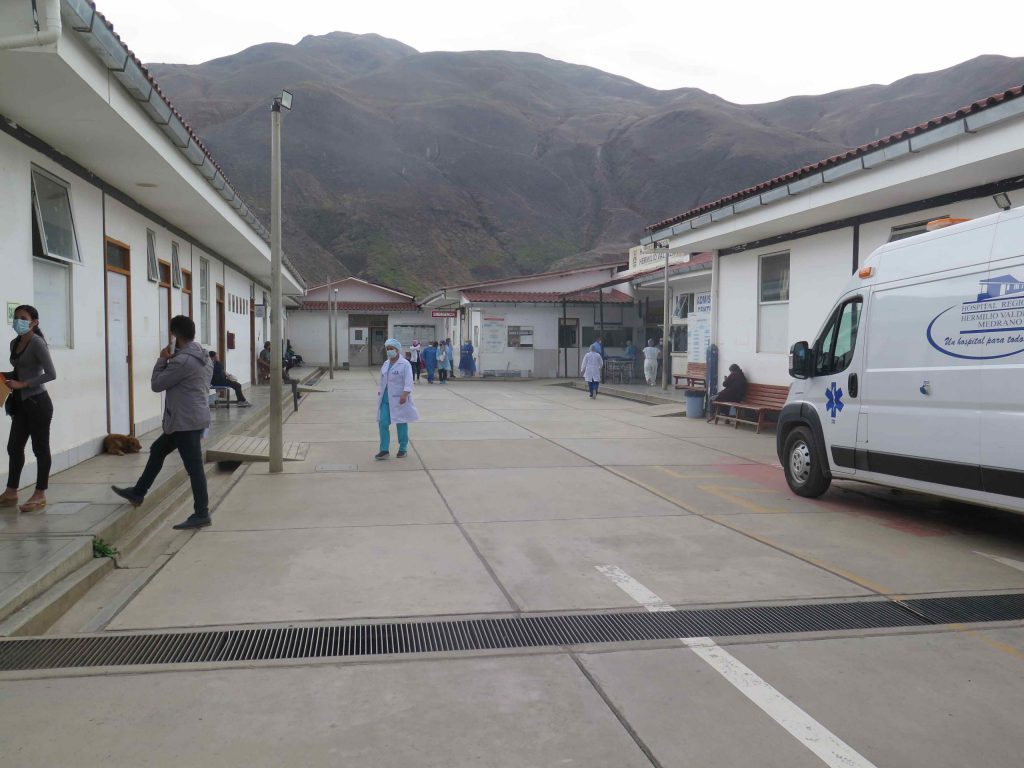 Hospital de contingencia carece de equipos para implementar 20 camas UCI