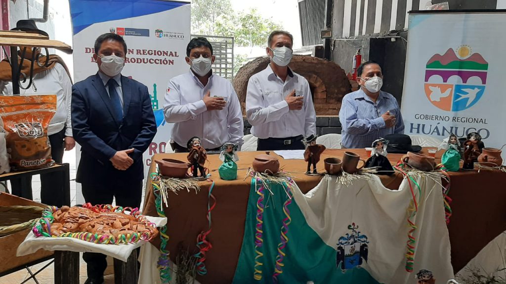 Lanzan festival de panetones y feria navideña