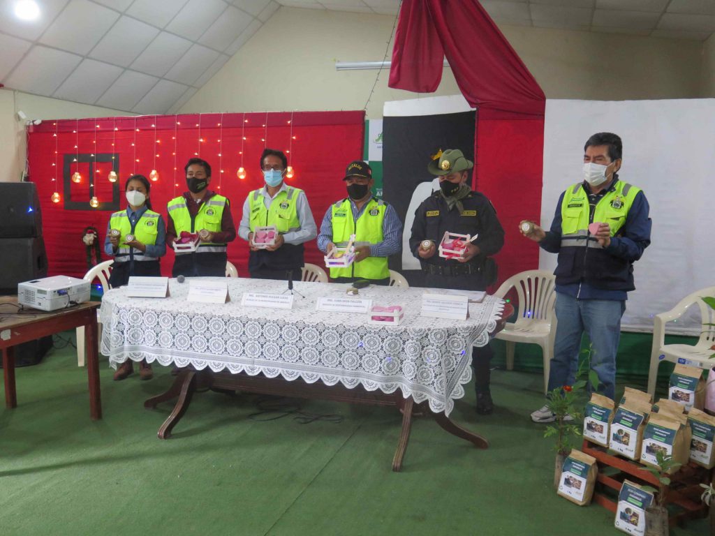 Municipalidad de Amarilis fabrica jabones con aceite doméstico reciclado