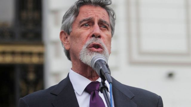 Más del 47 % de los peruanos desaprueba la gestión de Francisco Sagasti