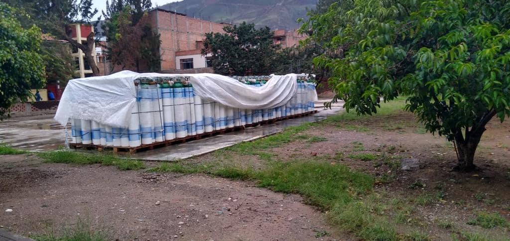 Autoridades aclaran situación de balones de oxígenos almacenados en la Institución Illathupa