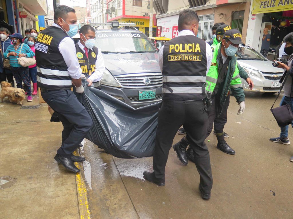 Hombre fue hallado muerto con signos de envenenamiento en hostal