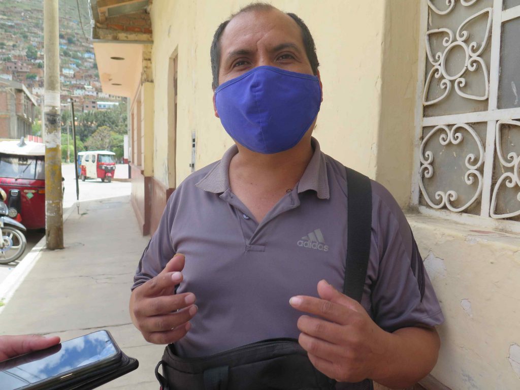 Mototaxistas en contra de cuarentena por incremento de COVID-19