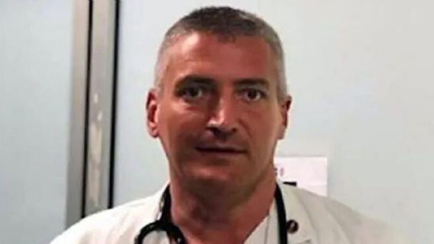 Acusan a médico italiano de asesinar a pacientes COVID-19 para “liberar camas