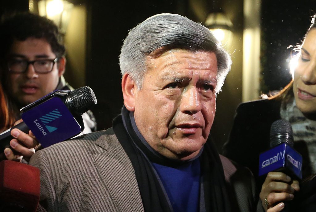 Candidato presidencial César Acuña promete un millón de puestos de trabajo