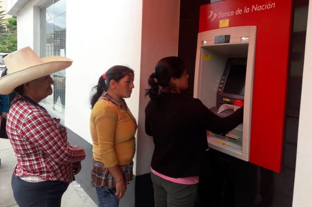 Banco de la Nación pide a pensionistas retirar sus pagos en cajeros y agentes MultiRed