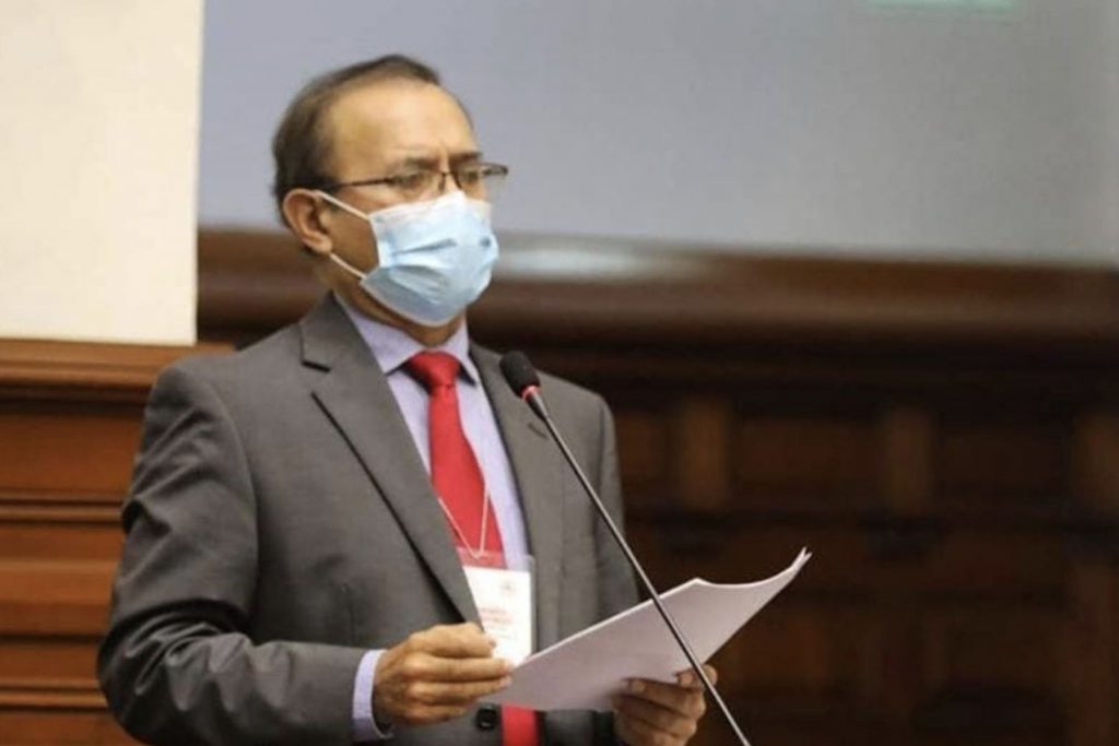 Comisión que investiga caso vacunas se reúne hoy para entrevistar a testigos