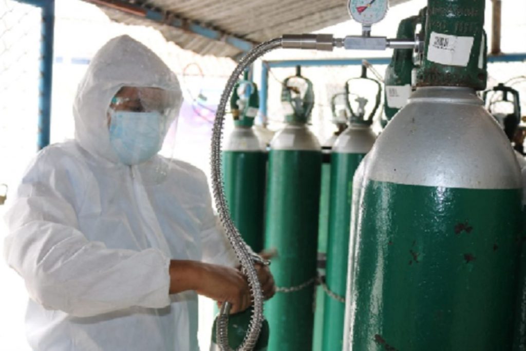 Minsa y región San Martín abastecen de oxígeno a Huánuco