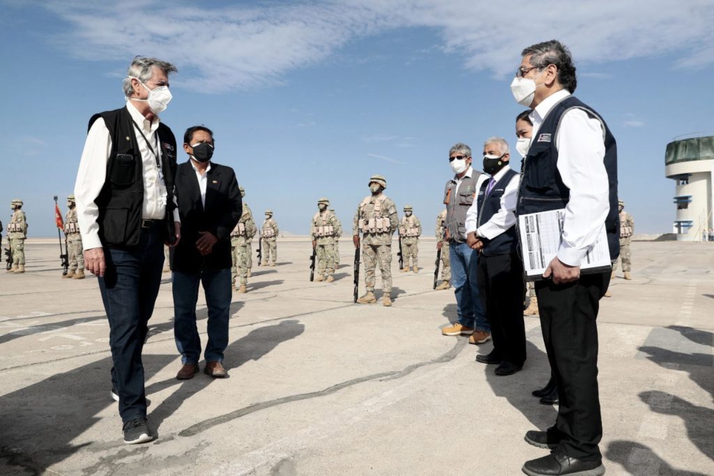 Sagasti afirma que poco a poco se está cerrando la brecha de oxígeno