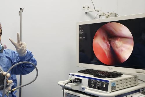 Avanzada cirugía endoscópica permite extirpar tumor en nariz de paciente