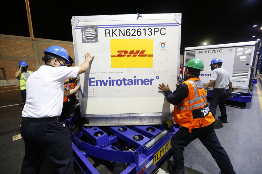 Nueve mil dosis de vacuna contra el COVID-19 llegan hoy a Huánuco
