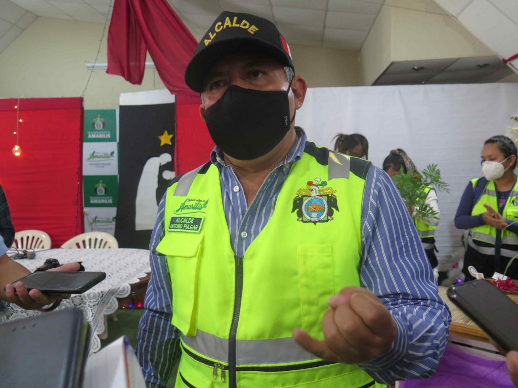 Alcalde de cuestiona alza de precios en medicamentos y gas doméstico