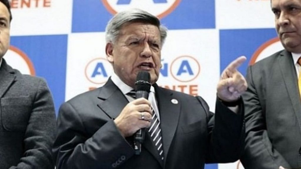 JEE admite inscripción de la plancha presidencial de César Acuña