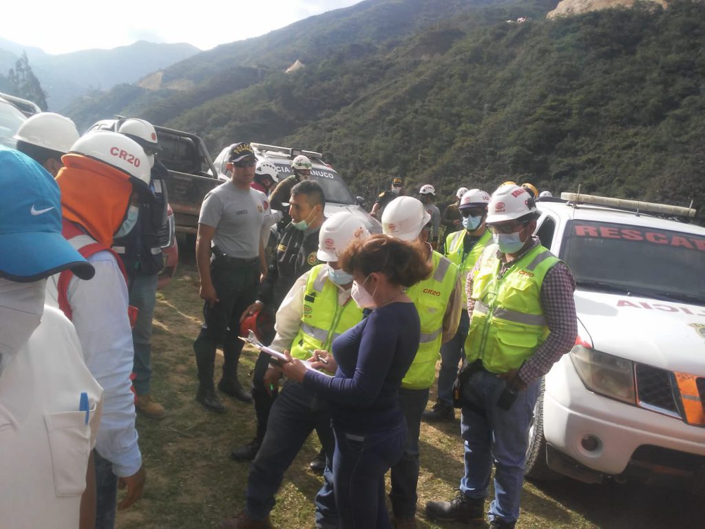 Muere hombre de 45 años tras volcadura en la Unión