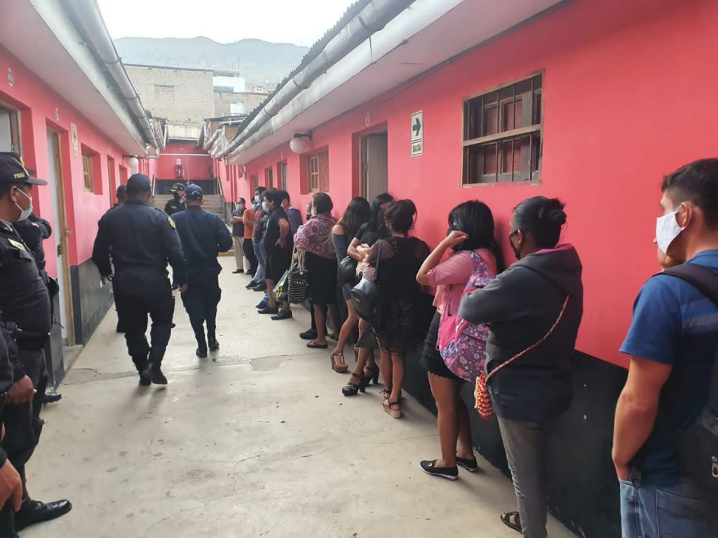 Intervienen a prostíbulo por atender en pleno estado de emergencia sanitaria