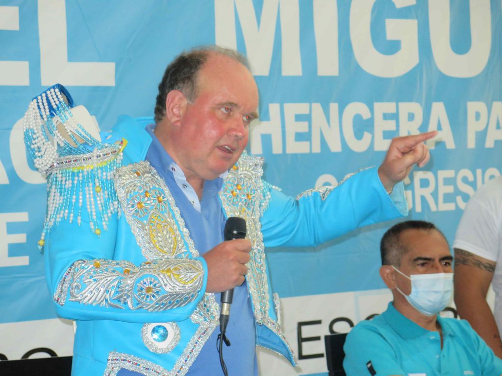 Rafael Aliaga plantea cadena perpetua para autoridades corruptas