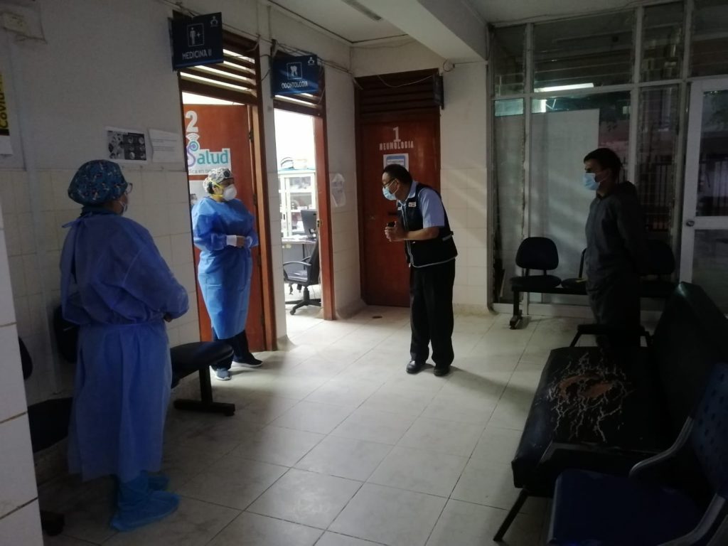Red de Salud Huánuco supervisa centros de salud en la madrugada