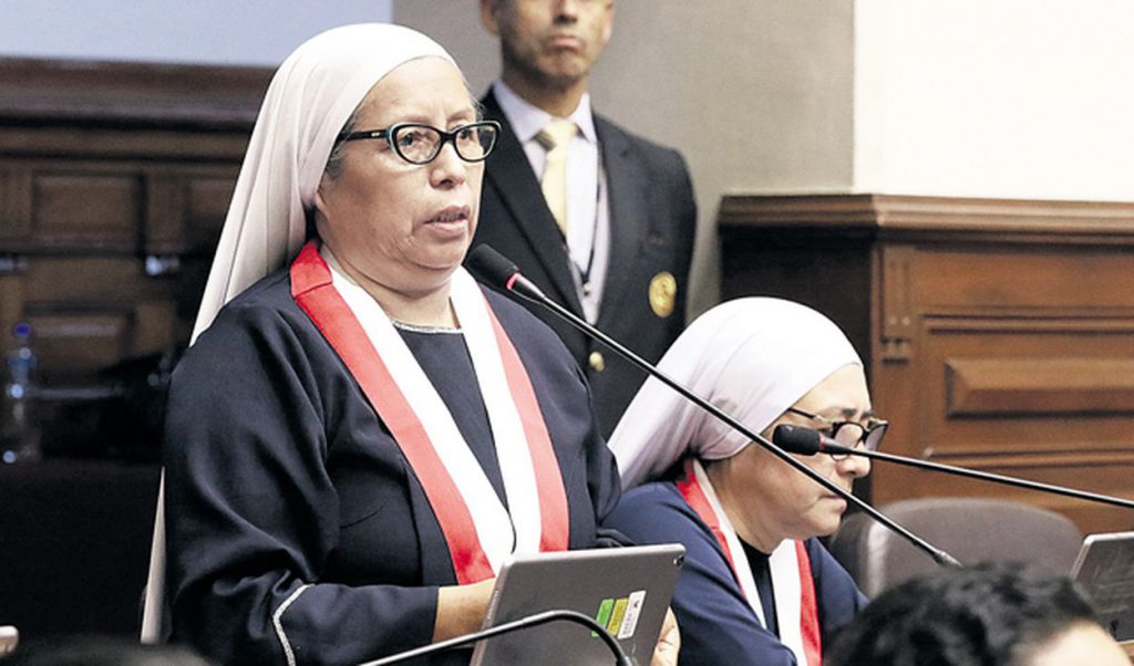 Presentan proyecto para mantener vigente seguro de salud tras cese laboral