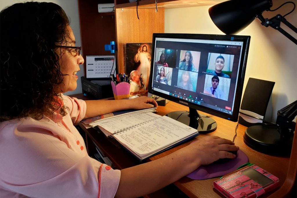 MEF transfiere S/ 53.6 millones para pagar beneficios a profesores