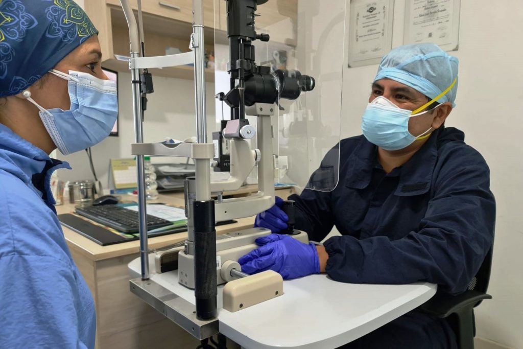 Estrés por la pandemia podría afectar la salud visual