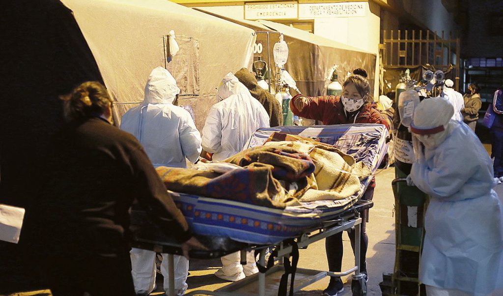 Perú registra 252 muertes por COVID-19 en las últimas 24 horas