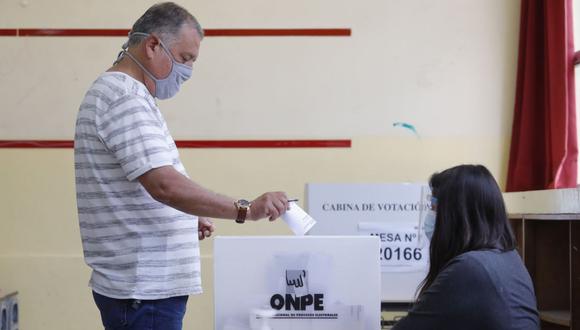 Voto blanco o nulo supera por casi el doble a preferencias de candidatos