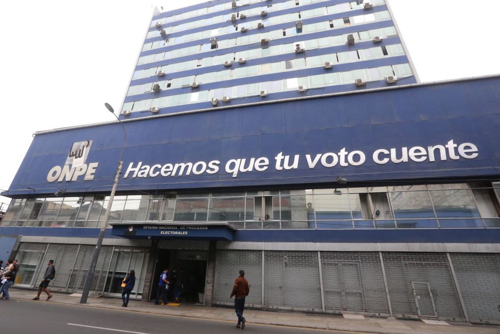 Jefe de la ONPE insta a partidos a respetar los resultados electorales