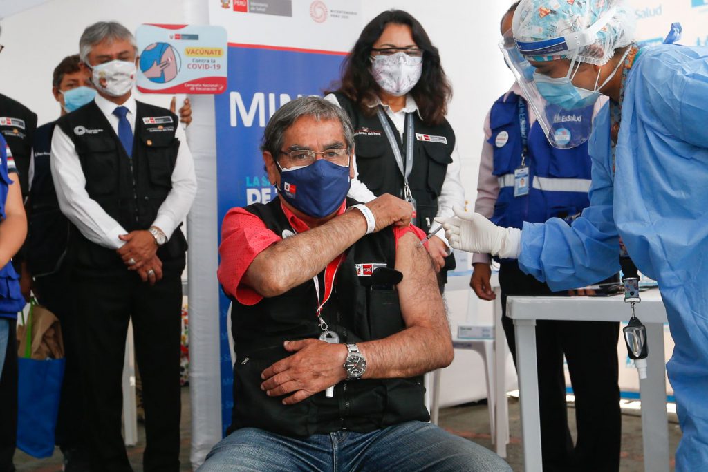 Perú alcanzará inmunidad de rebaño cuando el 75% de la población se vacune