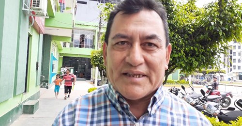 Rechazan destitución de directora del Hospital Tingo María