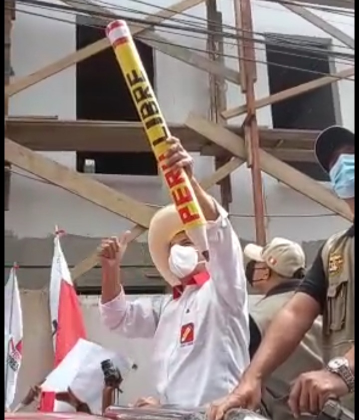 Pedro Castillo sobre ataque en el VRAEM: “Insto a la Policía a que haga investigaciones inmediatas”