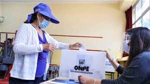 ONPE: es delito publicar el voto y obligar a votar en un sentido u otro