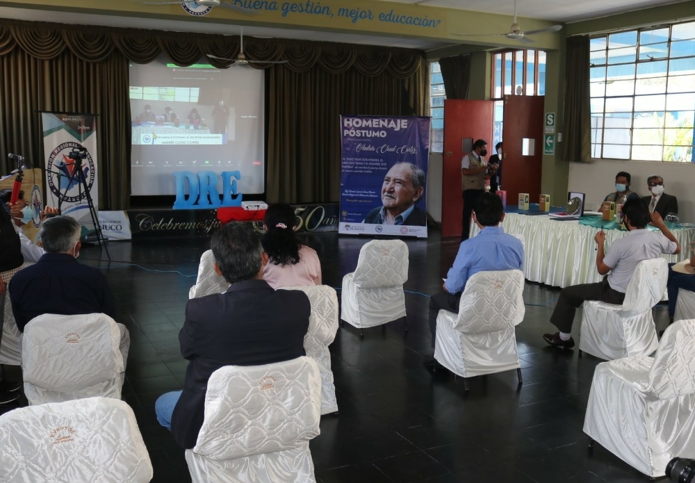 DRE lanza programa de reinserción escolar ante alarmante deserción