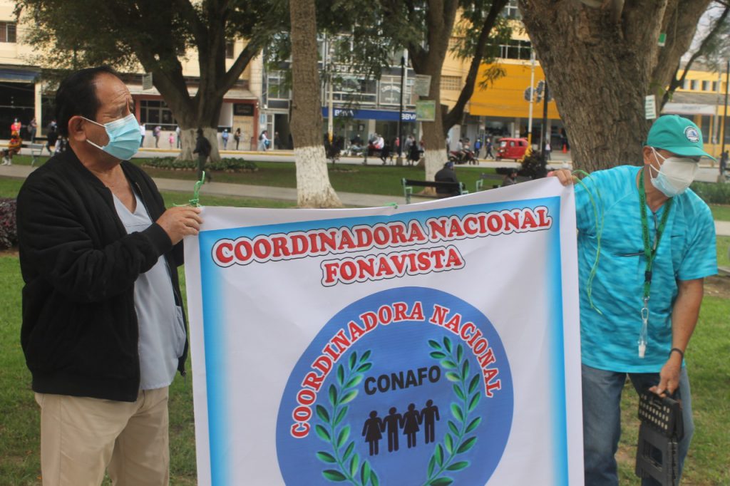 Fonavistas en Huánuco exigen devolución de fondos