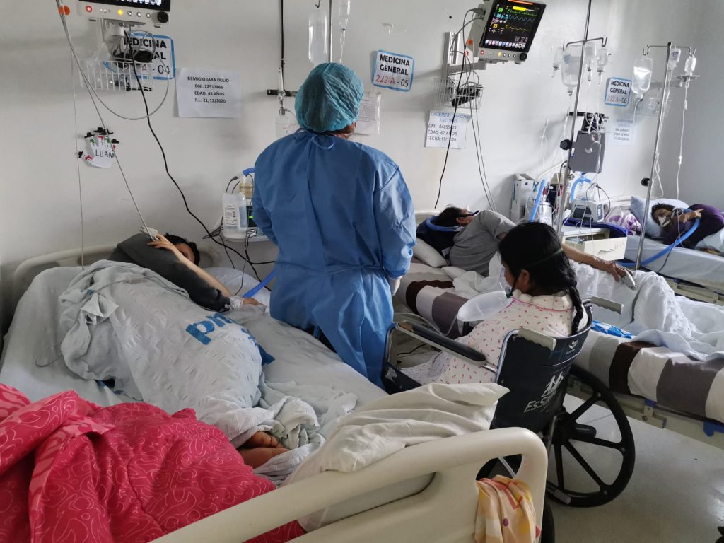 Valderrama precisa que el EsSalud no está desabastecido de oxígeno