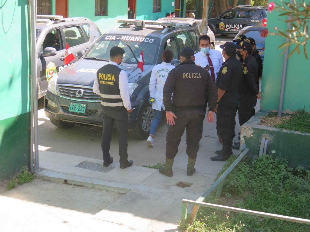 Fiestero balea a policía en intervención de una fiesta de cumpleaños