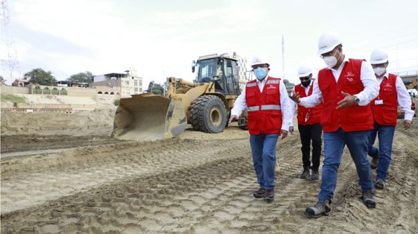Contraloría: Más de 3 mil obras valorizadas en S/ 29.9 mil millones están paralizadas