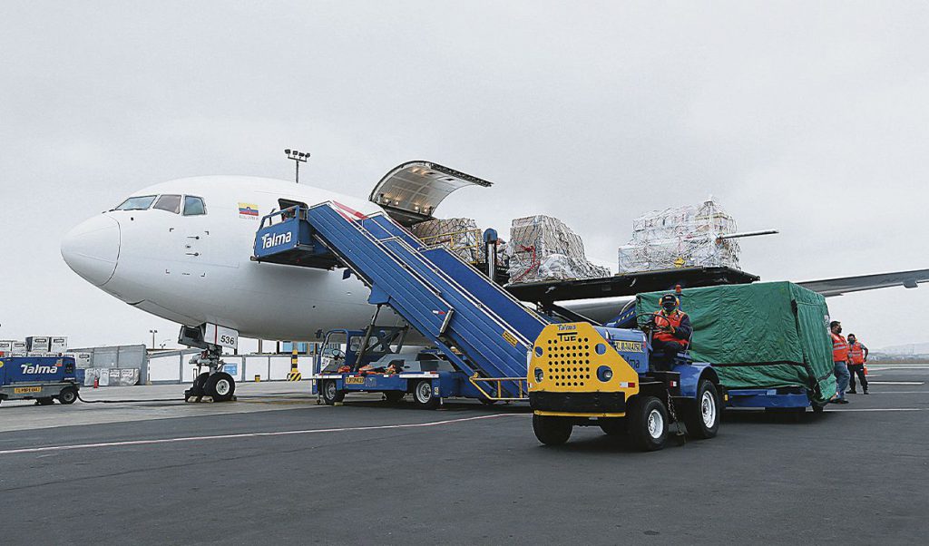 Perú recibirá más de 100.000 dosis contra la COVID-19 de AstraZeneca donadas por España