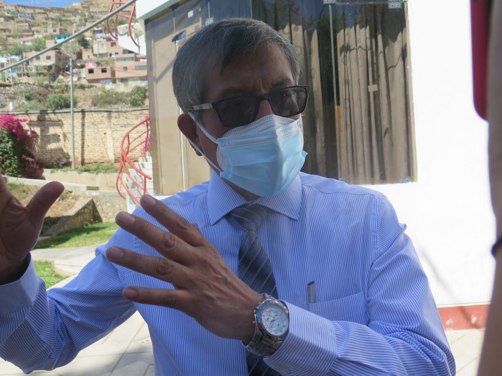 En Huánuco vacunarán a más de 10 mil maestros de zona rural