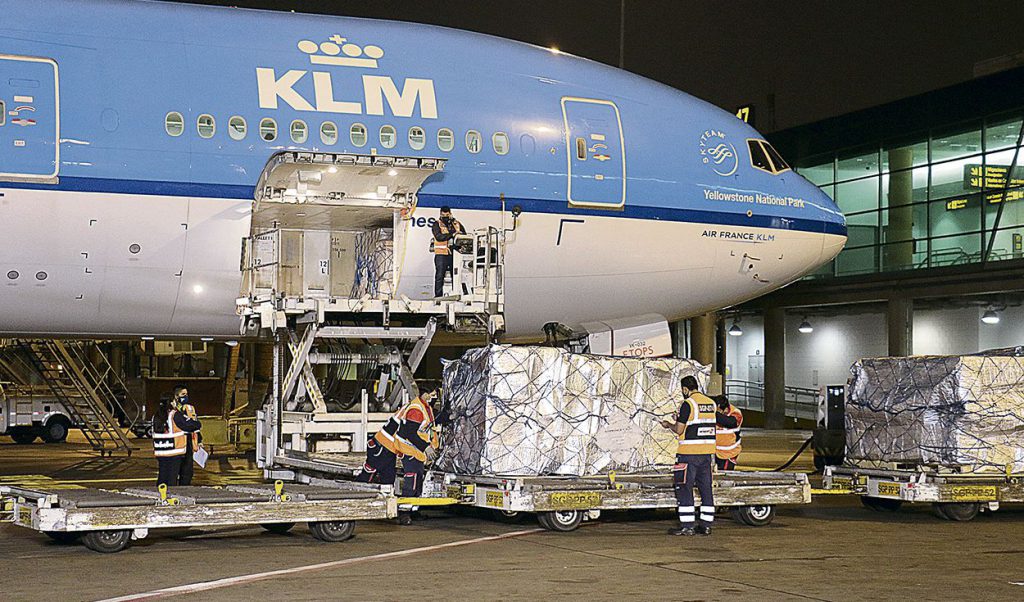 Perú recibirá más de 1 100 000 de dosis de Pfizer esta semana