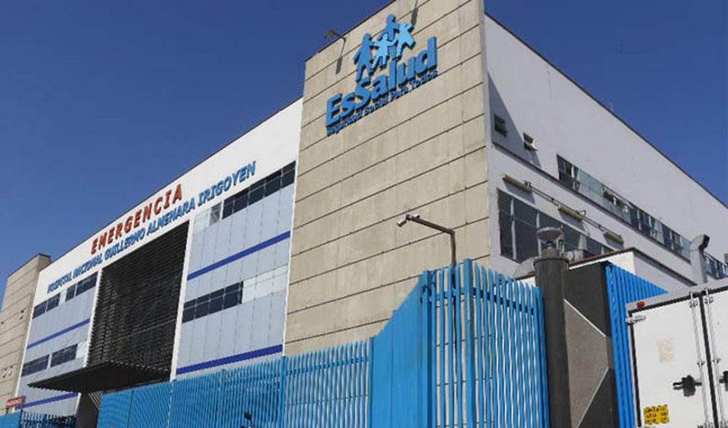 EsSalud emite comunicado sobre red criminal que cobraba por cama UCI