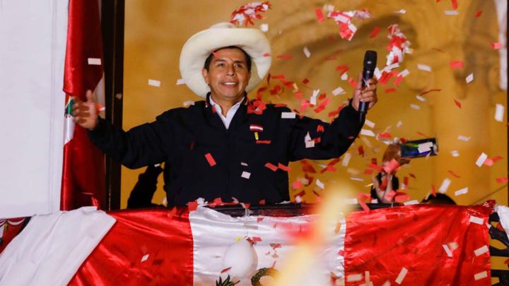 Presidente electo Pedro Castillo asume hoy Presidencia del Perú