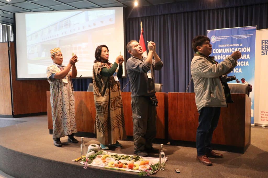 Comunicadores Indígenas