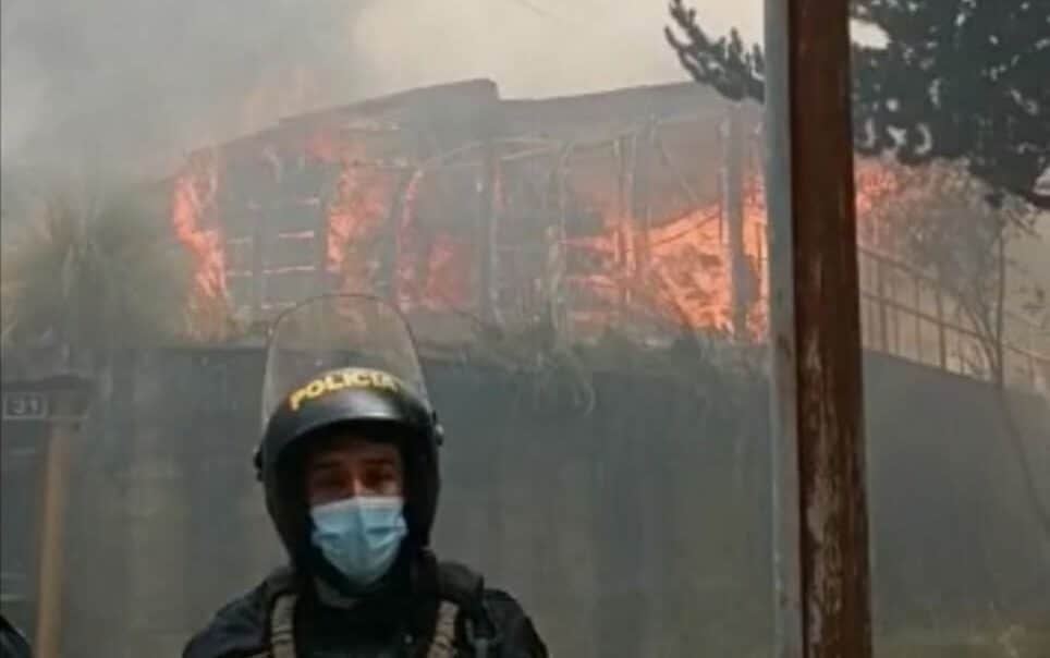 atacan instalaciones