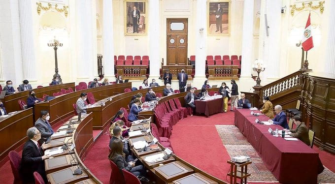 recortar mandato presidencial