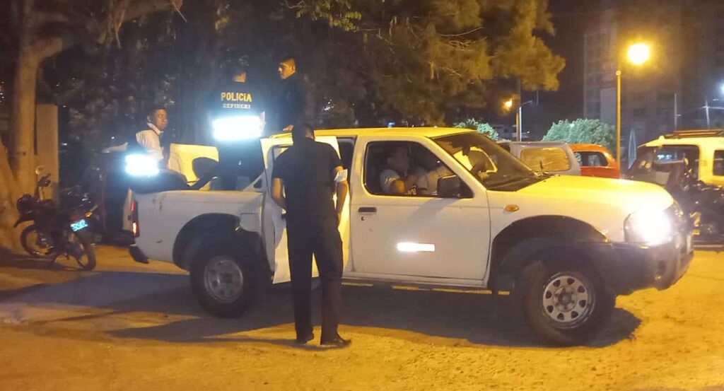 extorsionaba a madre