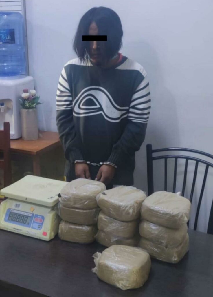 transportaba cocaína