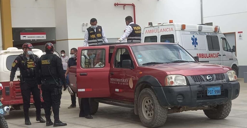 muere en extrañas circunstancias