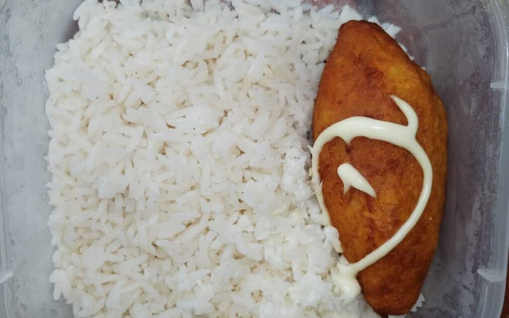 Policías descontentos con rancho