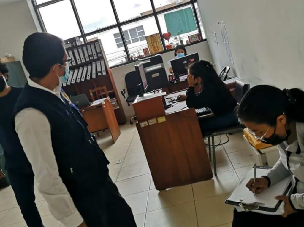 Trabajadores fantasmas