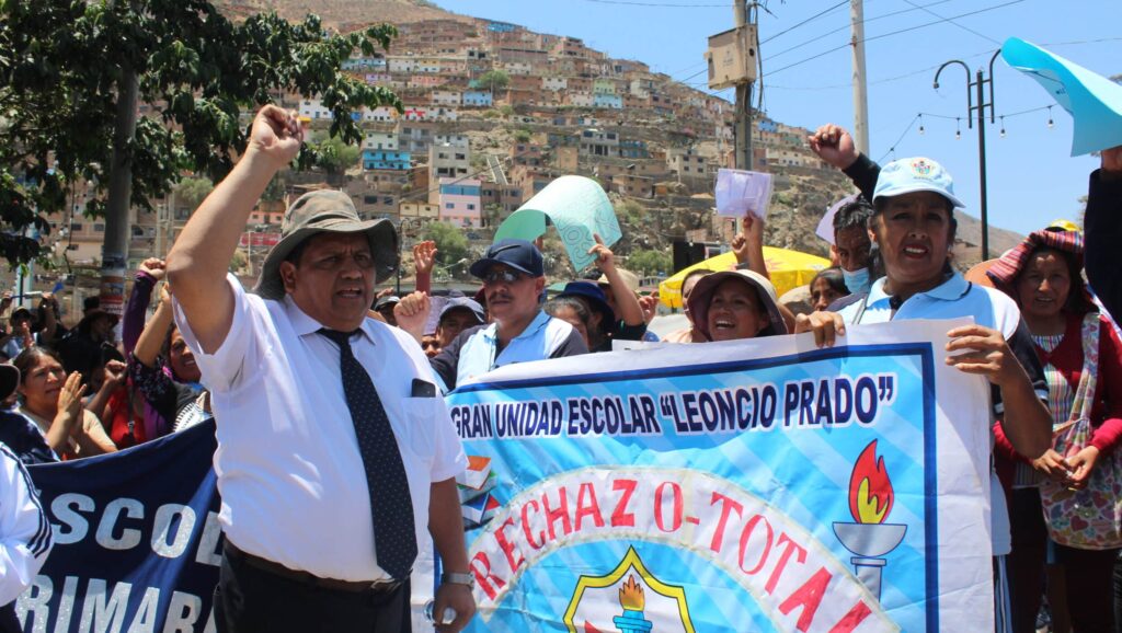 protestó contra proyecto de ley